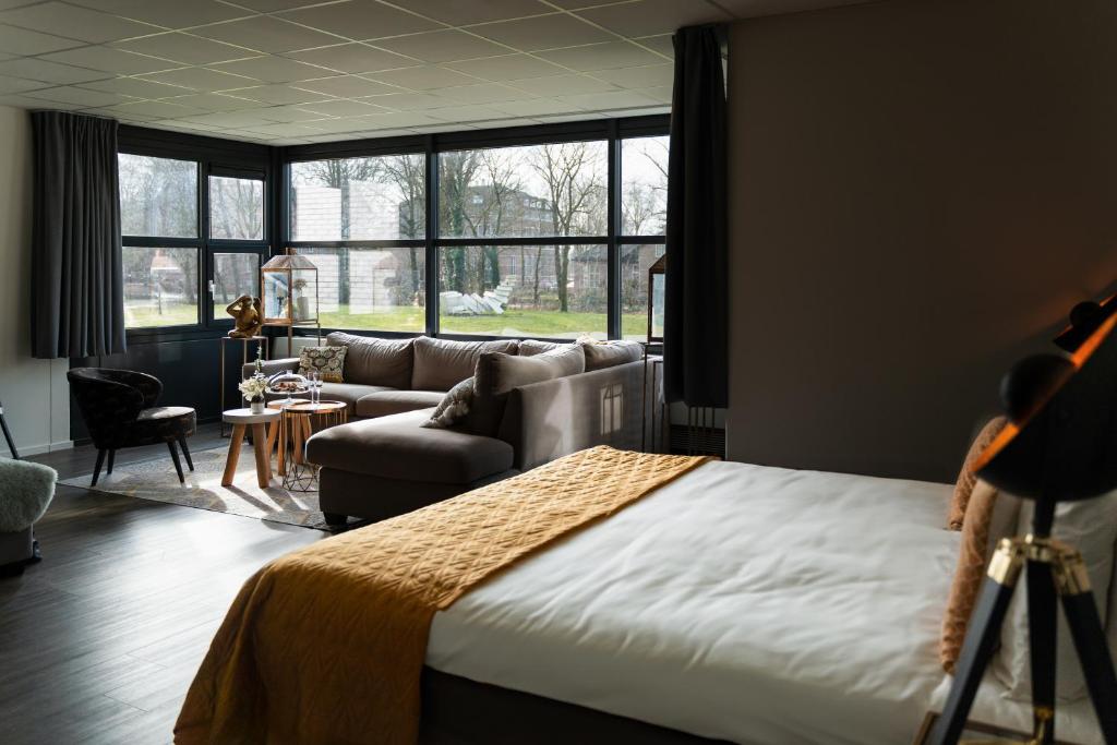 Hotel WICC Review