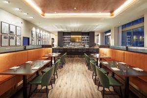 Hyatt Centric Sacramento Downtown - Amenities and Facilities