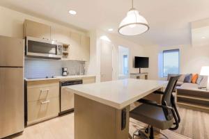Hyatt House Davis - Policies and Check-in/Check-out