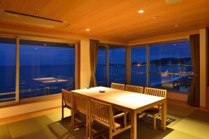 Kamogawa Grand Hotel - Dining Experiences