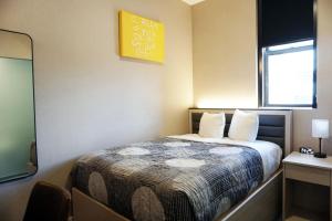 Leon Hotel LES - Room Types and Pricing