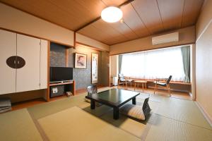 Mimatsukan - Dining and Cuisine