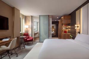 NH Collection New York Madison Avenue - Guest Services