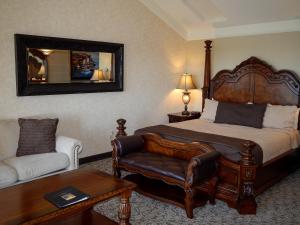 North Cliff Hotel - Nearby Attractions