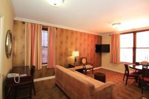 Radio City Apartments - Services and Offerings