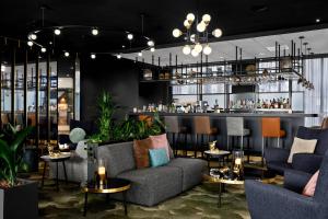 Renaissance Amsterdam Schiphol Airport Hotel - Dining and Culinary Options