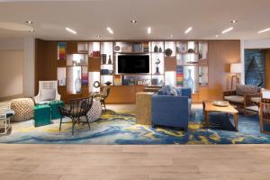Renaissance Newport Beach Hotel - Outdoor Recreational Facilities