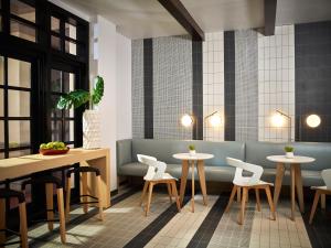 San Diego Mission Bay Resort - Location and Attractions