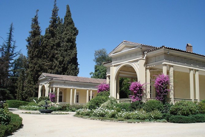 Santiago: Half Day Visit to Concha Y Toro Vineyard, Include Entrace & Transport - Important Information