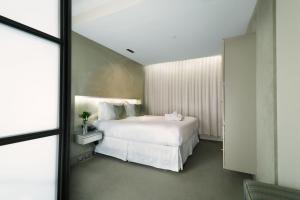 Shoreham Hotel - Accessibility and Policies