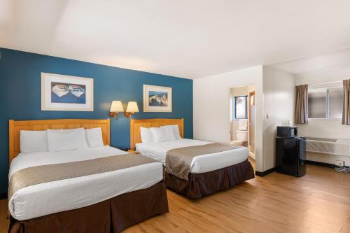 Skylark Shores Resort - Guest Services