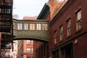 Sonder Duane Street - Pet-friendly Policies and Considerations