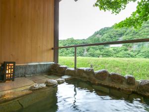 Takanosukan - Amenities and Services
