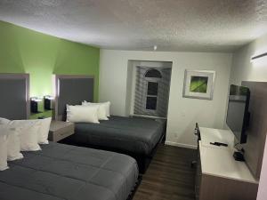The Aqua Pacific Hotel - Check-in and Check-out Policies
