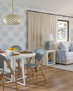 The Cottages at PGA National Resort - Child and Pet Policies