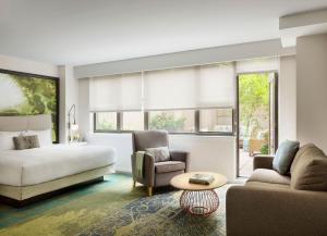 The Gardens Sonesta ES Suites New York - Business and Event Facilities