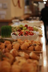 The Pearl Hotel - Nearby Attractions