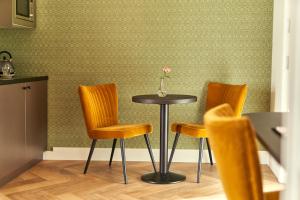 The Yard Hotel Zuidkade - Location and Attractions