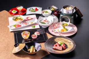 Tokiwa Hotel - Nearby Attractions