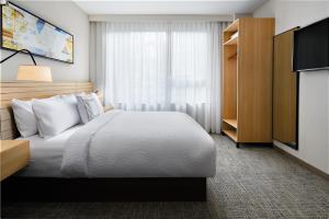 TownePlace Suites by Marriott New York Manhattan/Times Square - Mouth-watering Breakfast Options