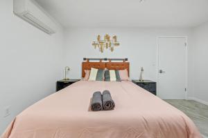 Upper East Side Luxury 3BR 2B - Amenities and Facilities