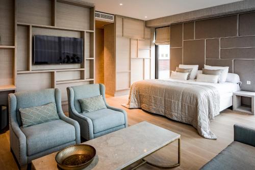 Van Der Valk Hotel Enschede - Nearby Attractions and Accessibility