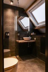 Vesting Hotel Naarden - Amenities and Facilities