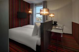 WestCord City Centre Hotel - Room Features and Accommodations