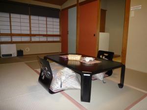 Yudanaka Tawaraya Ryokan - Nearby Attractions and Landmarks