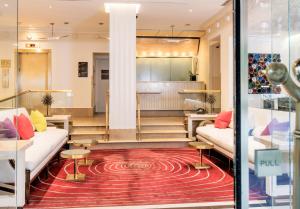 70 Park Avenue Hotel - Room Options and Pricing