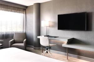 AC Hotel by Marriott Pleasanton - Nearby Attractions
