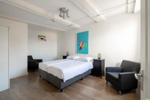 Amsterdam Centre Harbour Apartments - Digital Services and Support