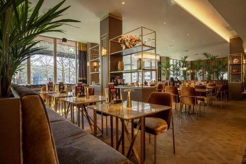 ART Hotel Rotterdam-Fully Renovated - Questions About Staying Here