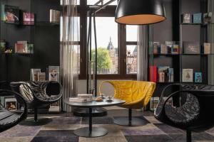 Artotel Amsterdam, Powered by Radisson Hotels - Additional Charges and Fees
