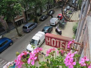 Bicycle Hotel Amsterdam - Breakfast Options