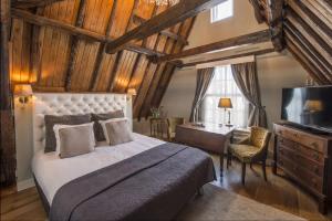 Boutique Hotel Huys Van Leyden - Nearby Attractions
