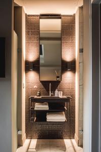 Boutique Hotel Villa Kranenbergh - Travel Information