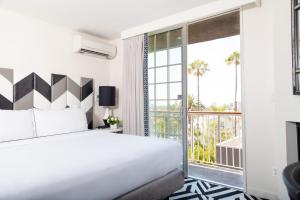 Chamberlain West Hollywood - Rates, Fees, and Policies