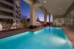 Embassy Suites Los Angeles Glendale - Guest Reviews and Feedback