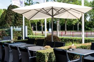 Fletcher Hotel-Restaurant Arneville-Middelburg - Location and Accessibility