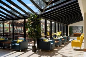 Four Points by Sheraton Anaheim - Guest Services and Policies