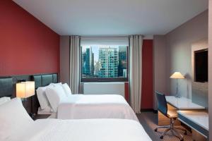 Four Points by Sheraton Manhattan Midtown West - Nearby Attractions and Accessibility