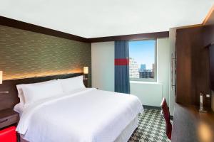 Four Points by Sheraton New York Downtown - Business and Event Services