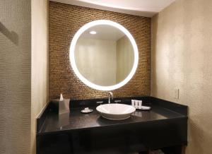 Hotel Angeleno - Highlights and Reviews
