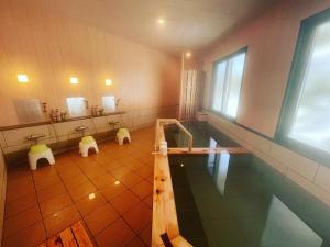 Kirishimaya Ryokan - Policies and Services