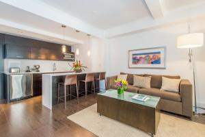 Lombardy Hotel - Dining Options