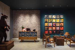 Moxy NYC Downtown - Room Availability