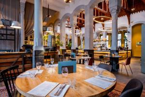Post-Plaza Hotel & Grand Café - Policies and Restrictions