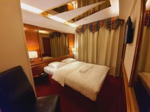 Rembrandtplein Hotel - Policies and Regulations