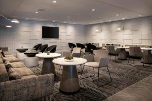 San Francisco Marriott Fishermans Wharf - Parking and Accessibility